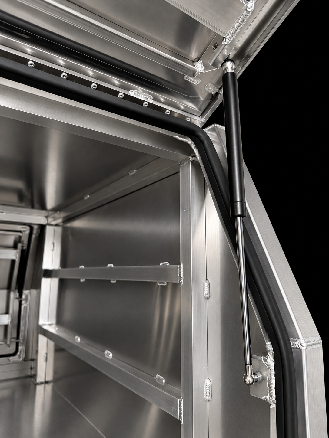 1000 × 1770 × 850mm Aluminium Ute Canopy – Silver