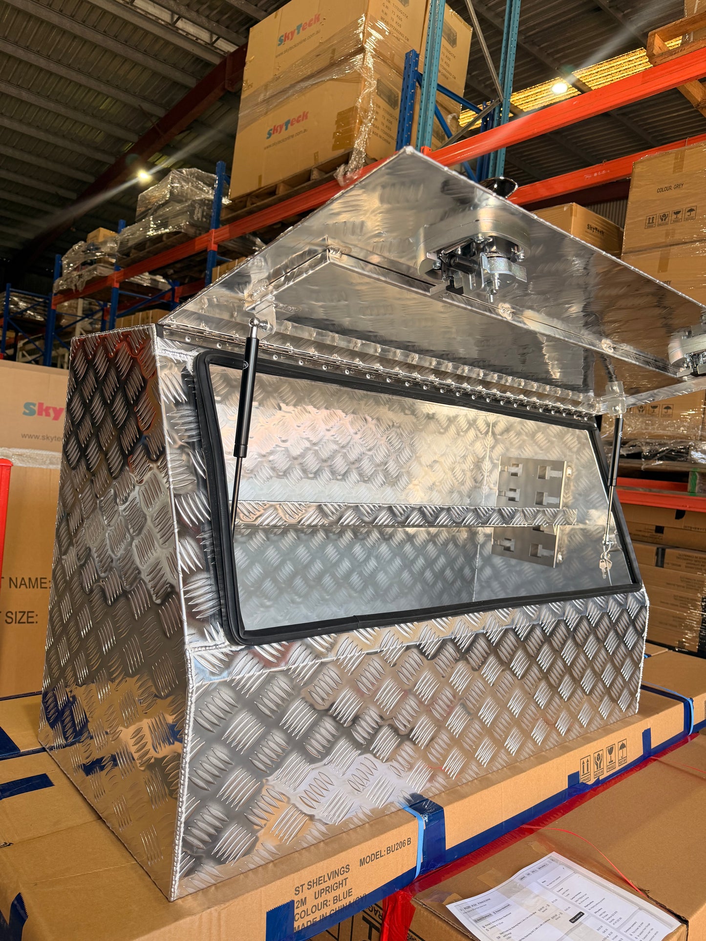 (Half Open) 120cm(L) x 50cm(D) x 70cm(H) Aluminum Checkerplate Tool Box for UTE & Trailer Storage (Sliver)