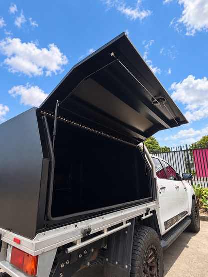 1800 × 1770 × 850mm Aluminium Ute Canopy – Black