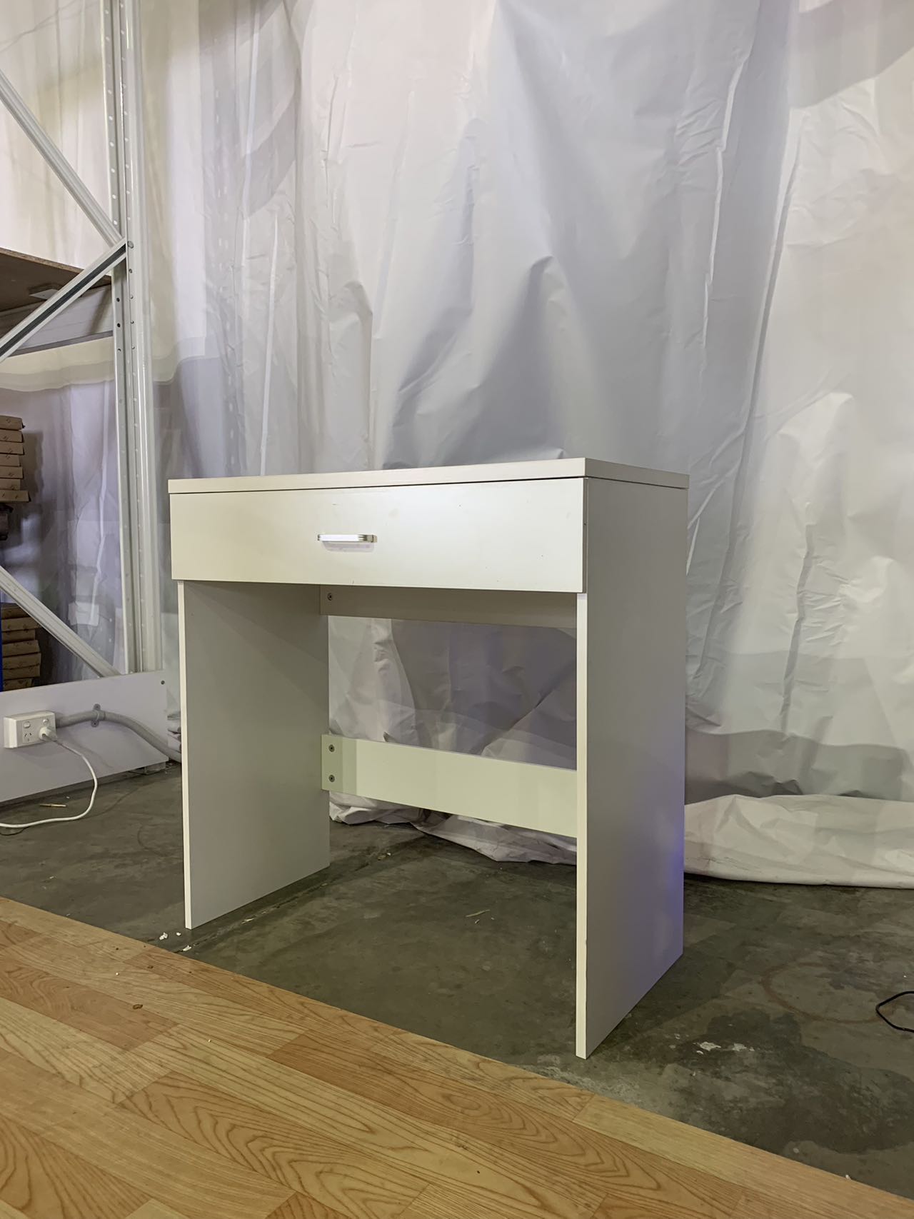 WHITE MAKE-UP DRESSER TABLE WITH DRAWER & PULL OUT CHAIR KL-DS03