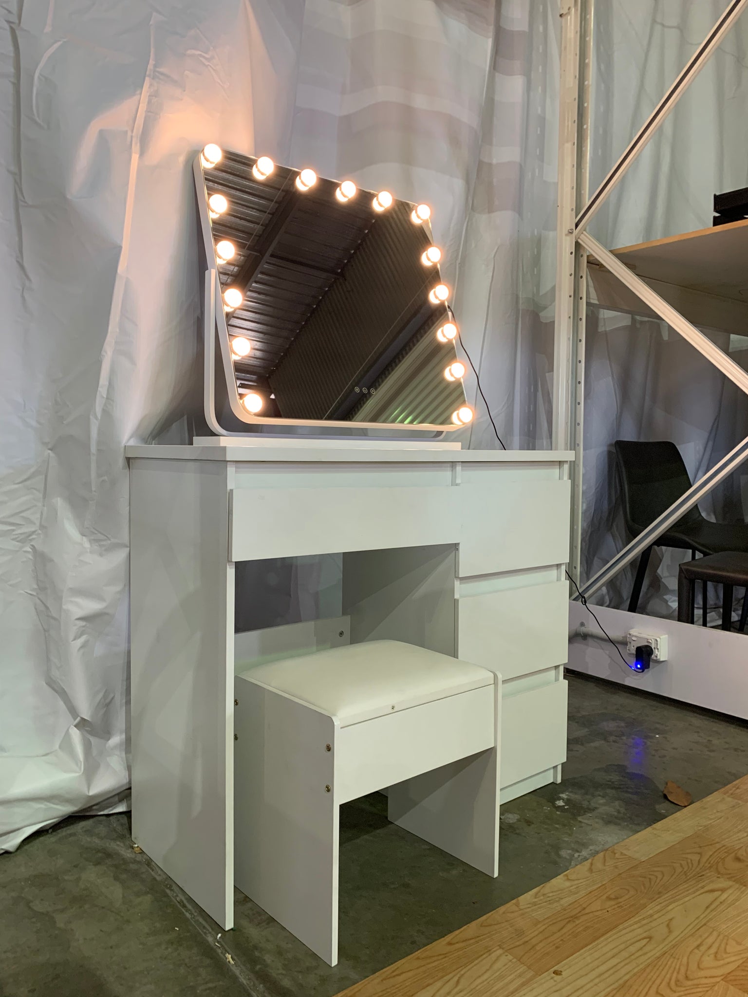 20% off (Brisbane only) WHITE MAKE-UP DRESSER TABLE WITH LED MIRROR WITH DRAWERS & PULL OUT CHAIR KLDS05