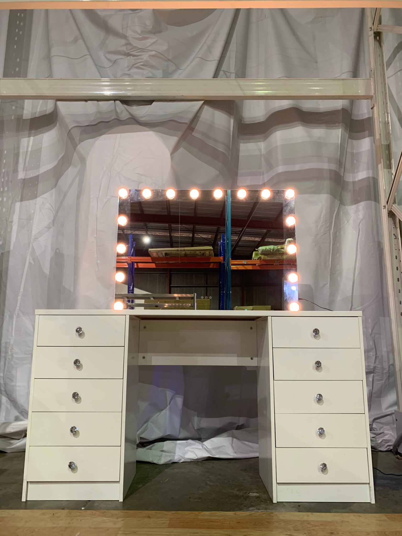 WHITE MAKE-UP DRESSER TABLE WITH LED MIRROR WITH 10 DRAWERS KL-DS06