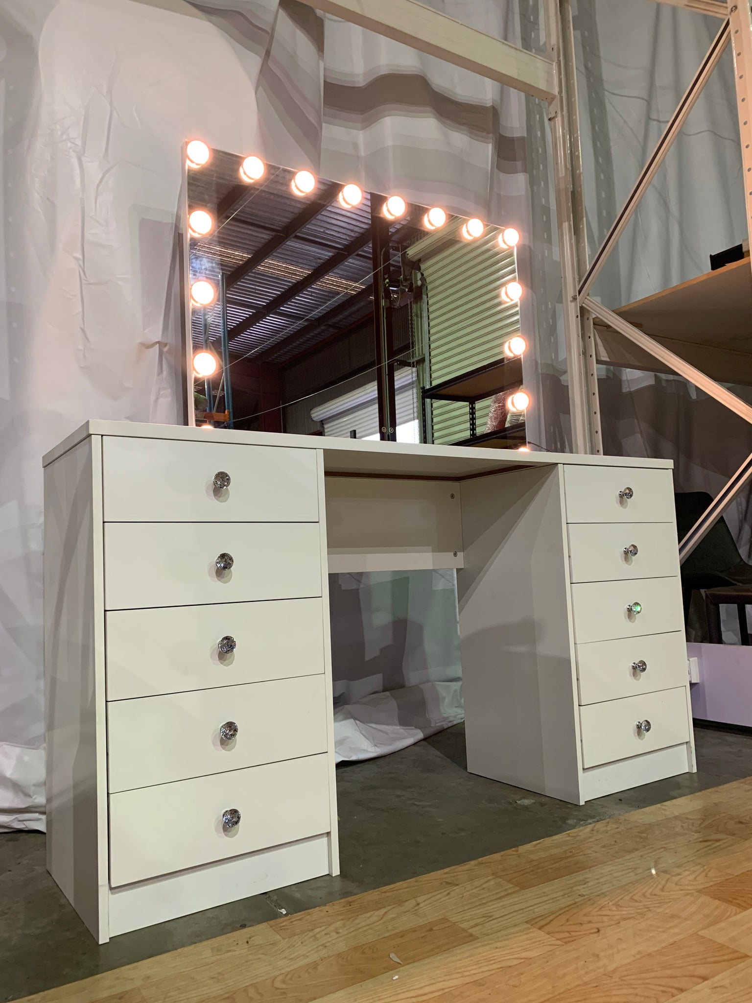 WHITE MAKE-UP DRESSER TABLE WITH LED MIRROR WITH 10 DRAWERS KL-DS06