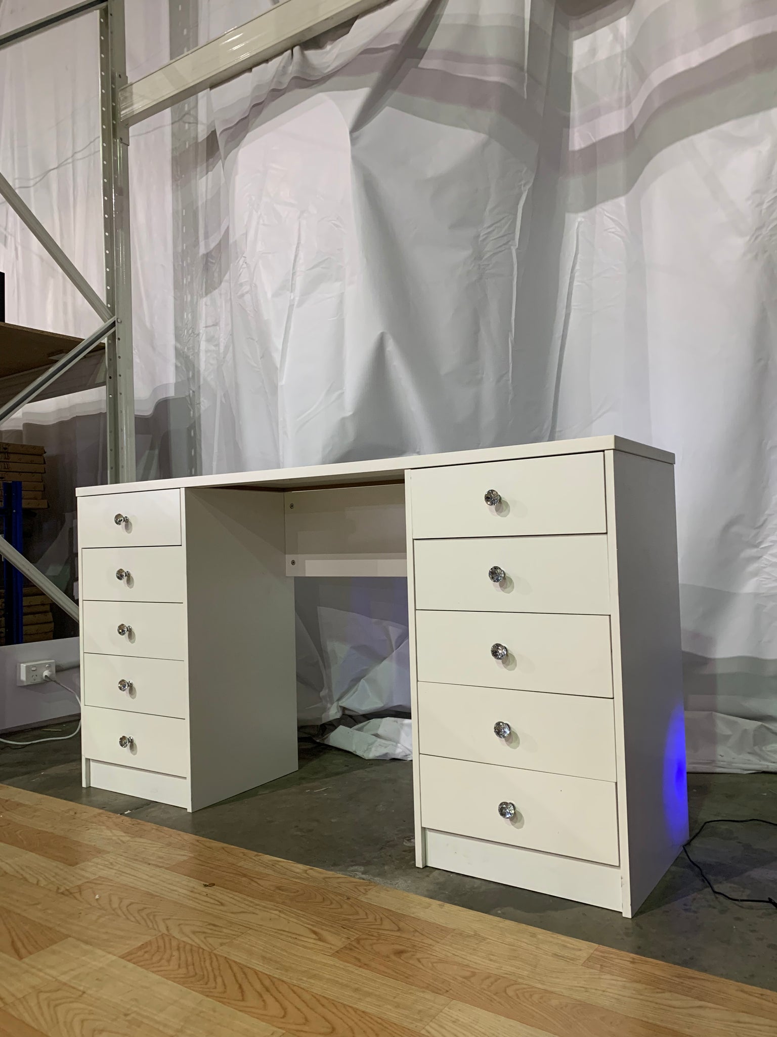 WHITE MAKE-UP DRESSER TABLE WITH LED MIRROR WITH 10 DRAWERS KL-DS06