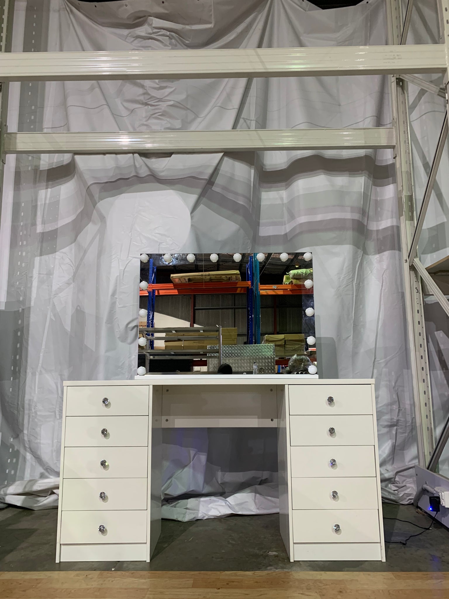 WHITE MAKE-UP DRESSER TABLE WITH LED MIRROR WITH 10 DRAWERS KL-DS06