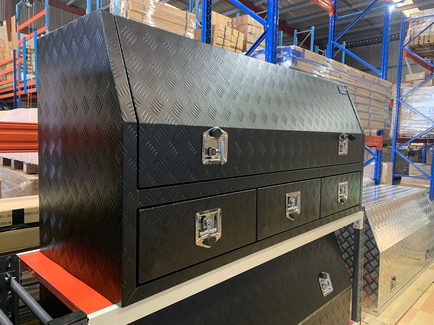 Aluminium Checkerplate UTE Tool Box 170cm 3 Drawers Adjustable Shelf