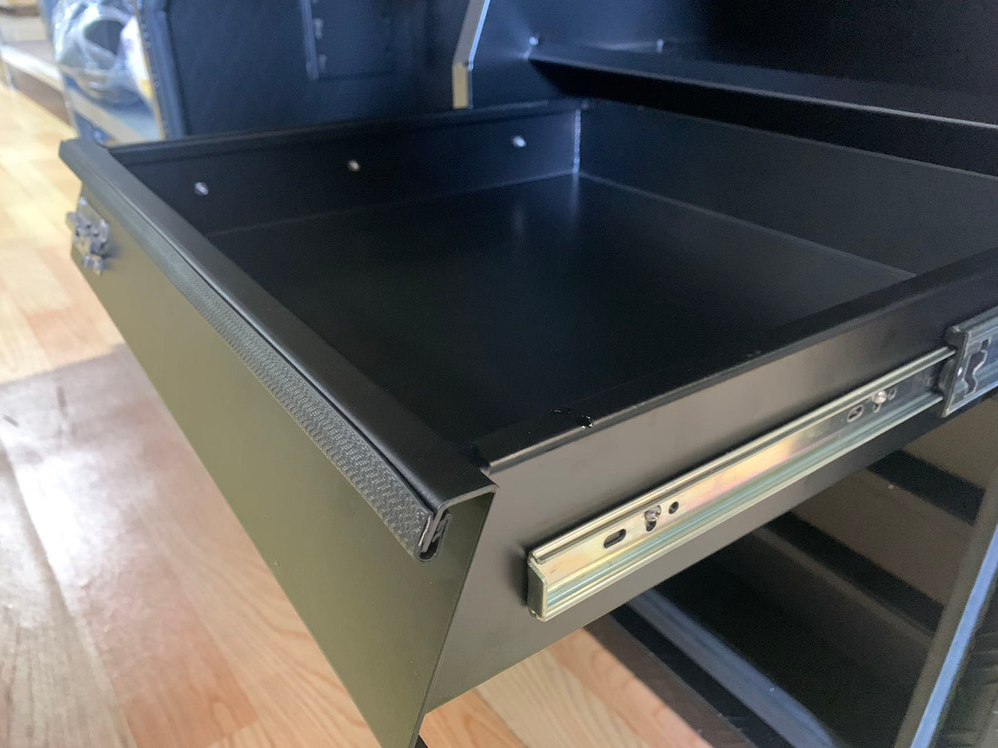 Aluminium Checkerplate Tool Box 170x60x80cm 4 Drawers UTE Storage