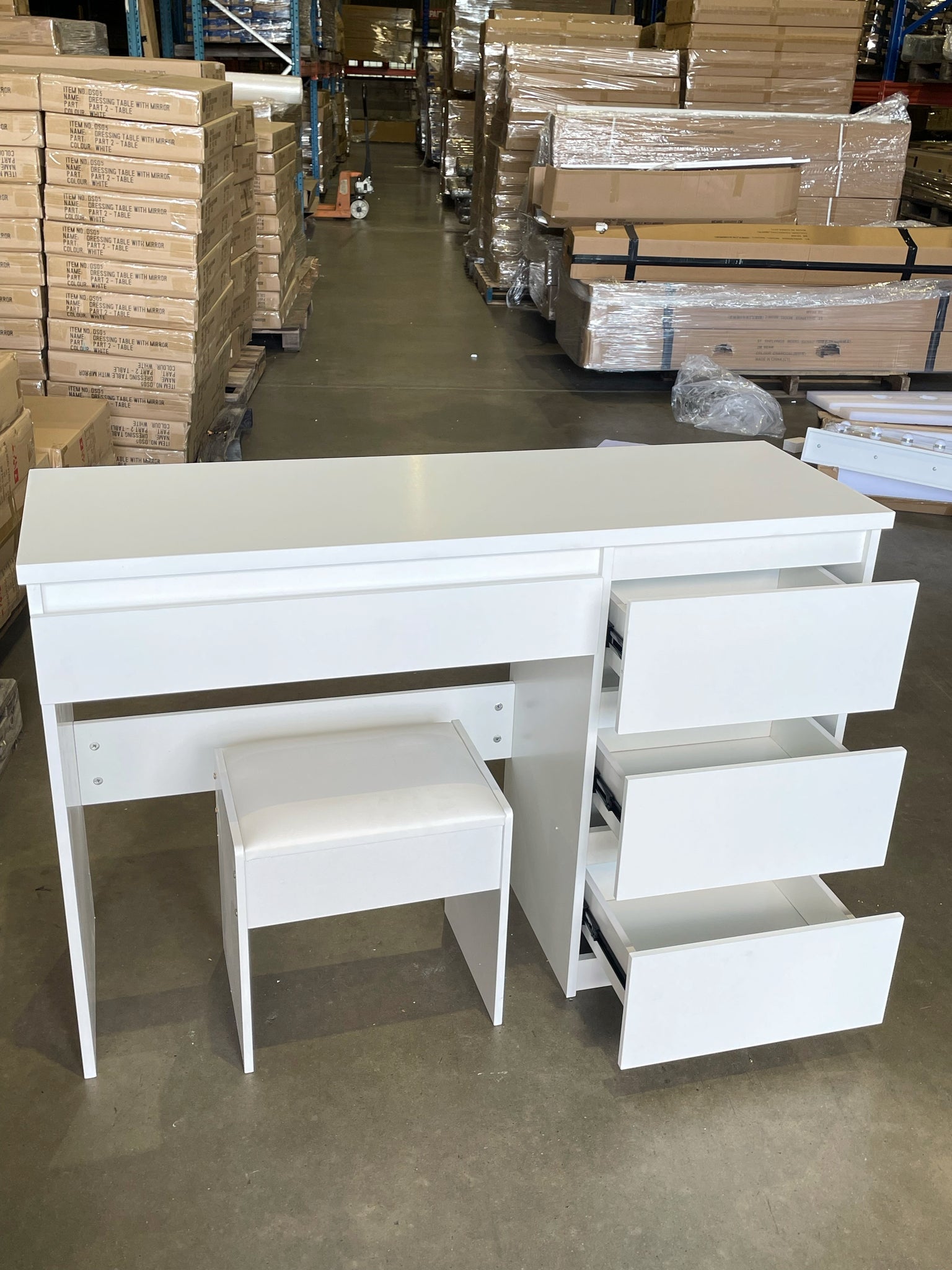 WHITE MAKE-UP DRESSER TABLE WITH DRAWERS & PULL OUT CHAIR KLDS04