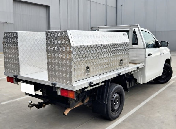 Aluminium checkerplate ute toolbox