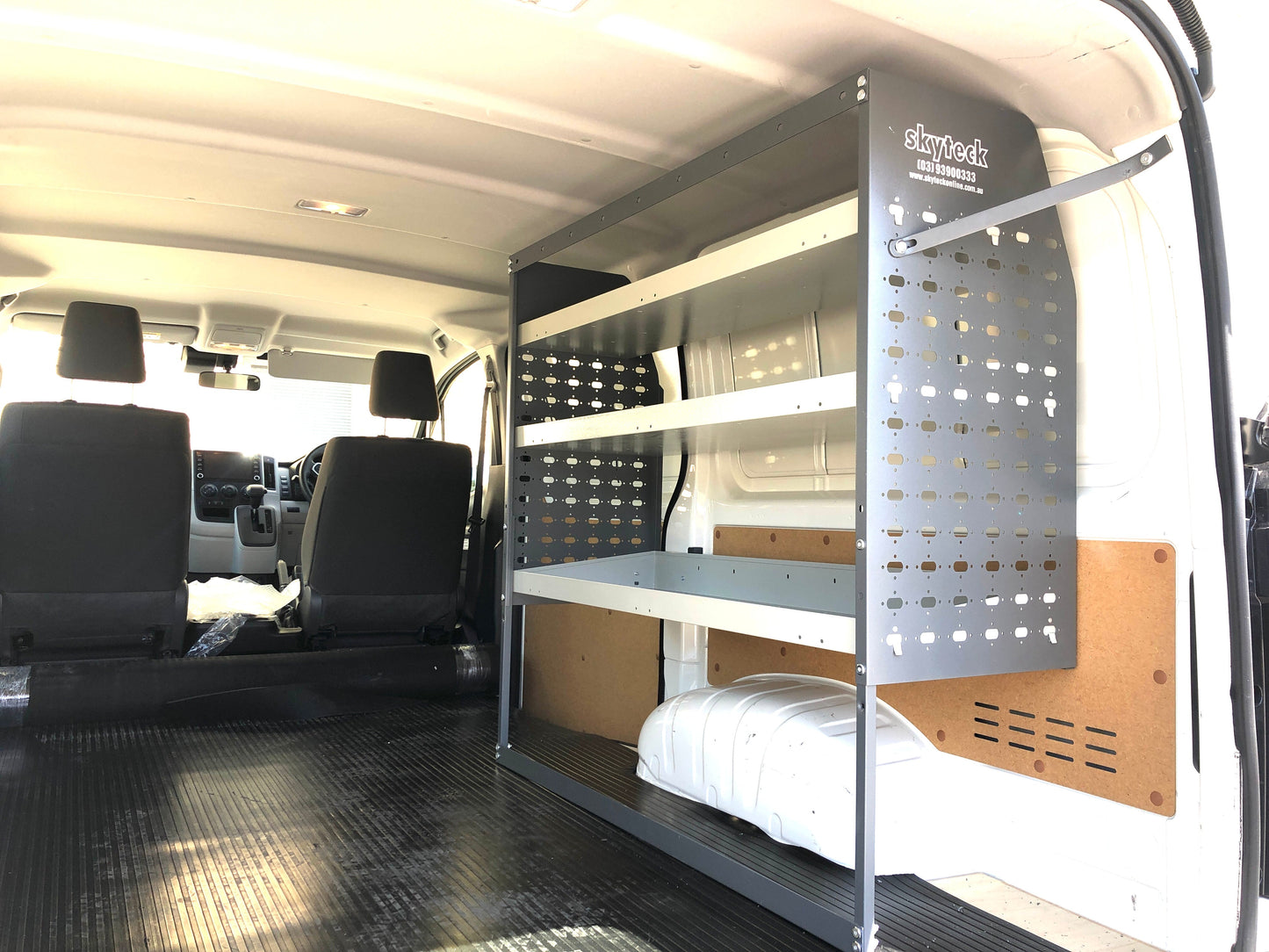 4-Tier Van Shelving System with Wide Storage Bins 85x43x122cm