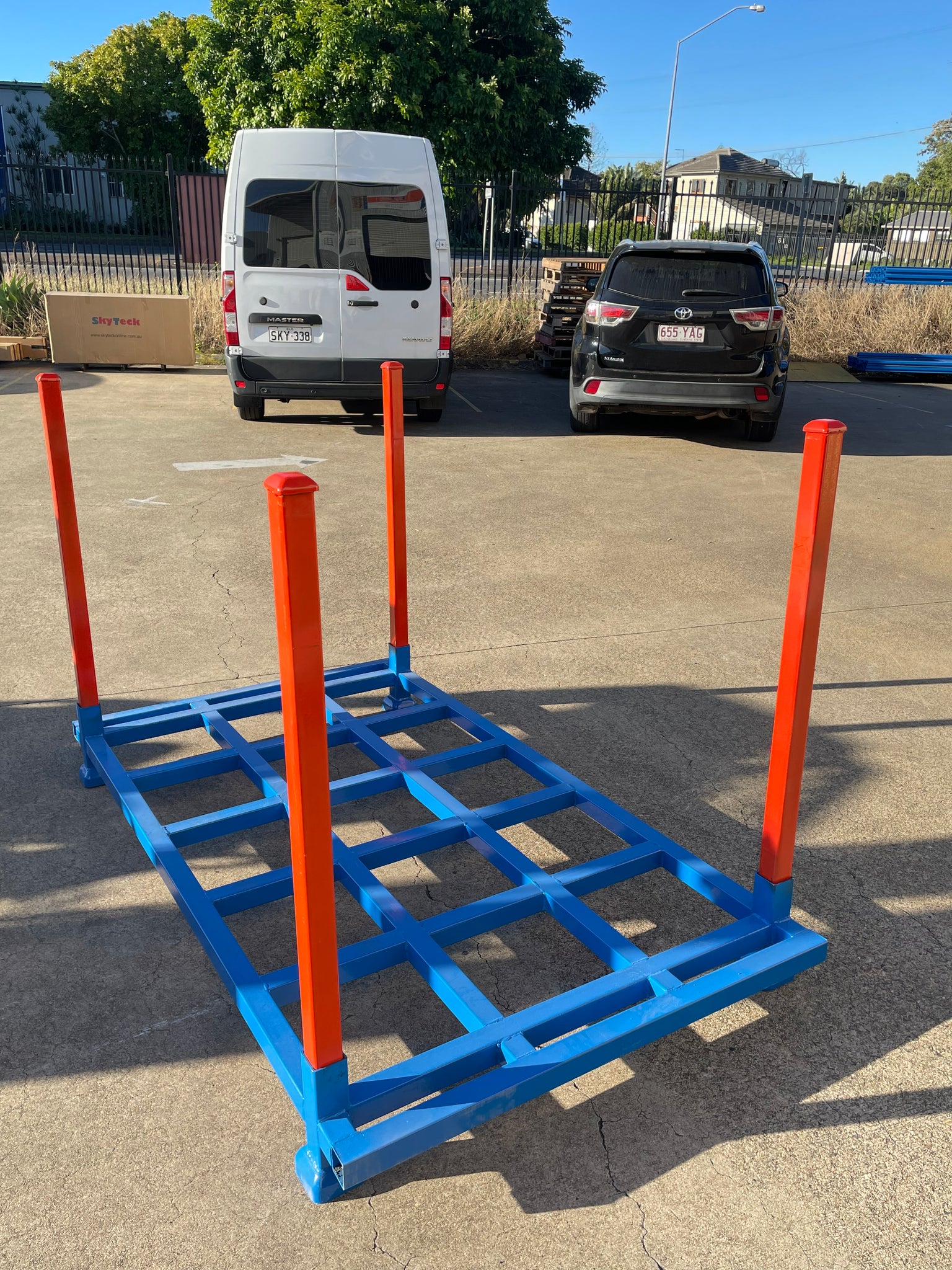 2M(L)*0.97M(D)*1M(H) 2 tons capacity Stillage Cage Stackable (Brisbane Pick up only)