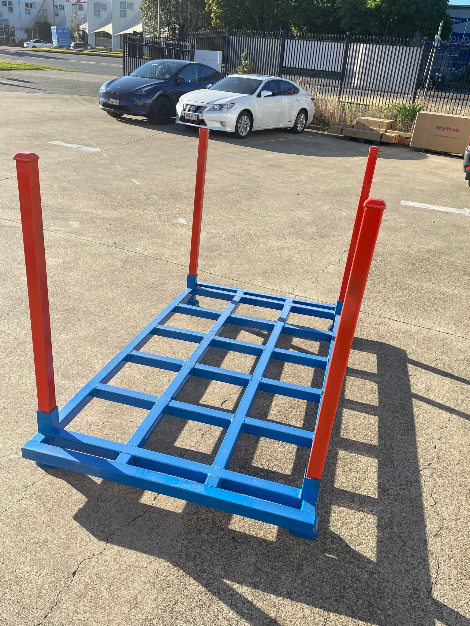 2M(L)*0.97M(D)*1M(H) 2 tons capacity Stillage Cage Stackable (Brisbane Pick up only)