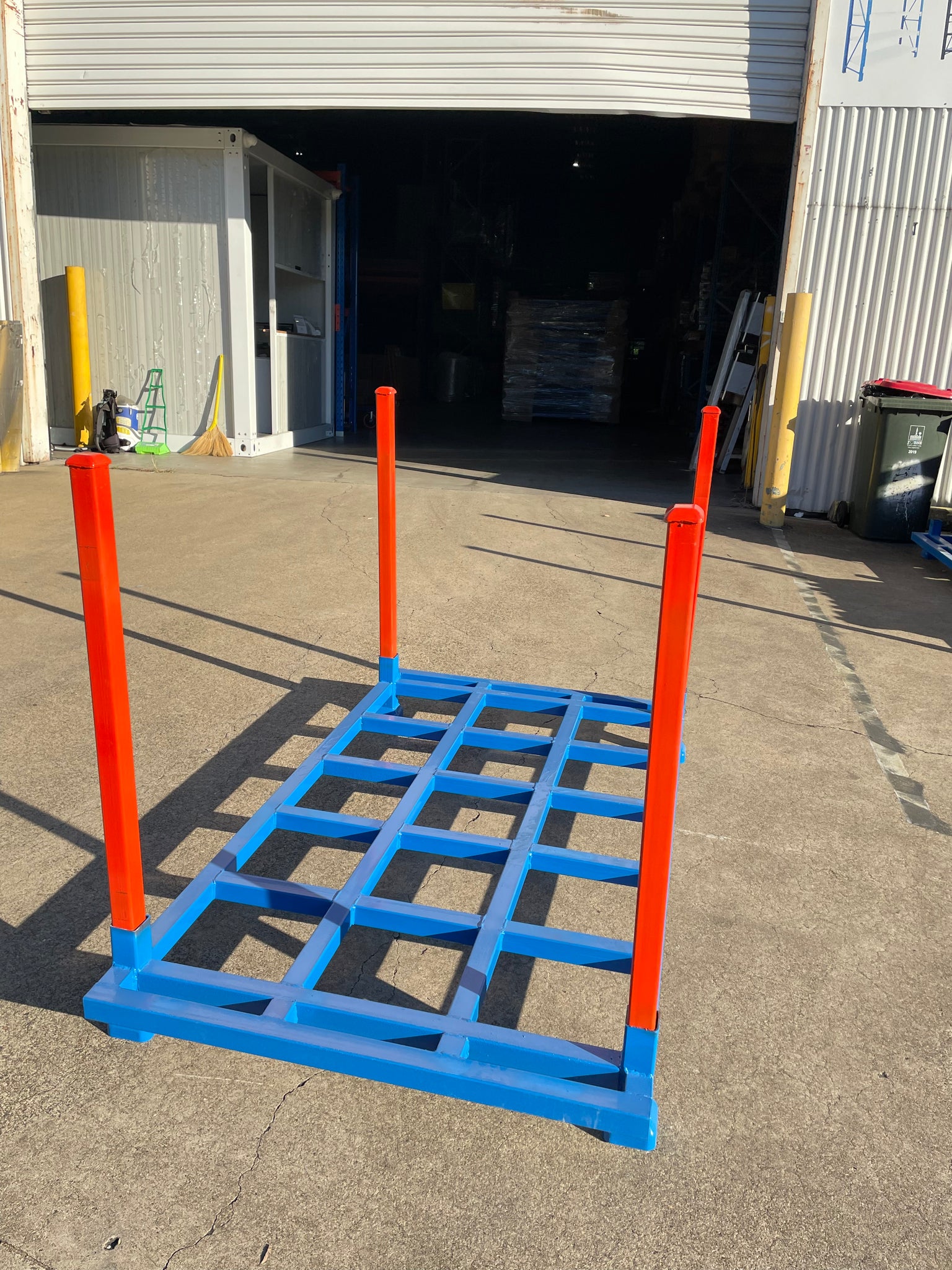 2M(L)*0.97M(D)*1M(H) 2 tons capacity Stillage Cage Stackable (Brisbane Pick up only)