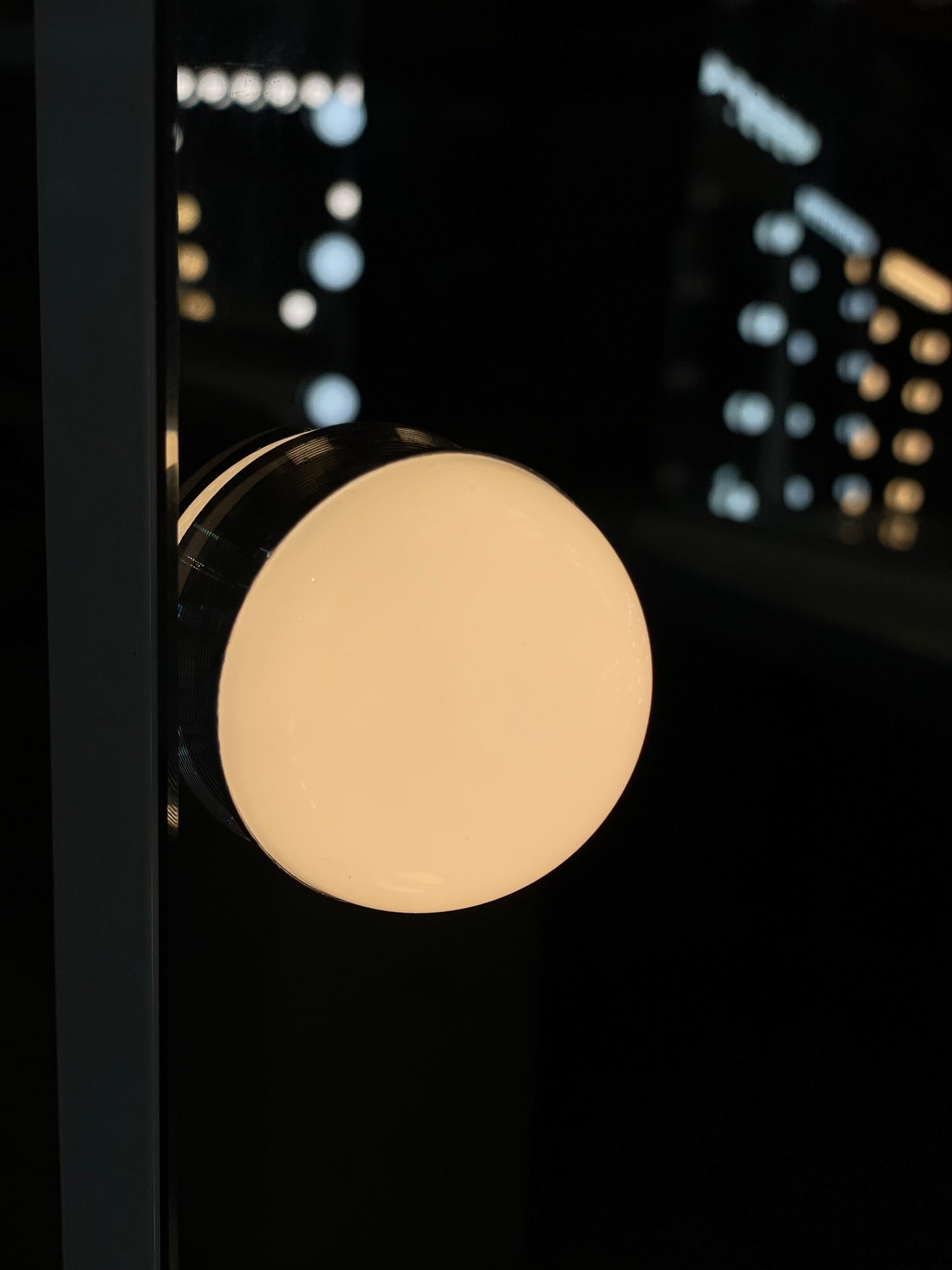 White Make-up Hollywood Led Mirror Hollywood Style LED Vanity Mirror Lights with dimmable Bulbs, USB Cable-  SIZE: 58CM X 46CM ML-DS08