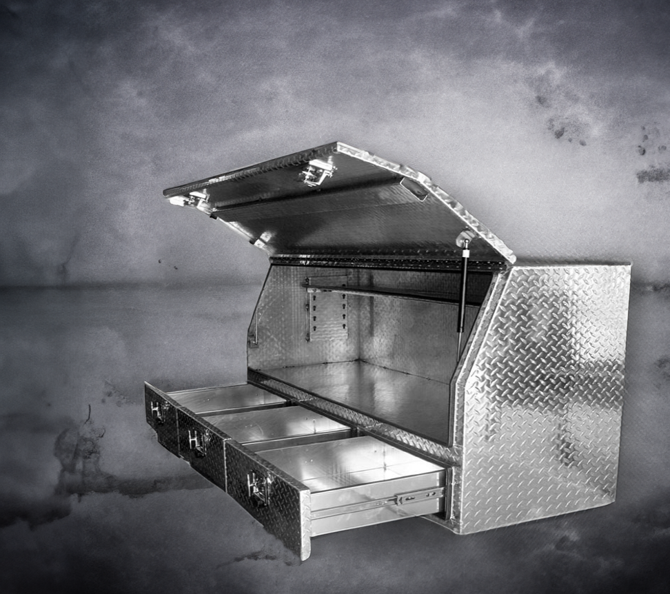 Aluminium Checkerplate UTE Tool Box 170cm – 3 Drawers & Shelf