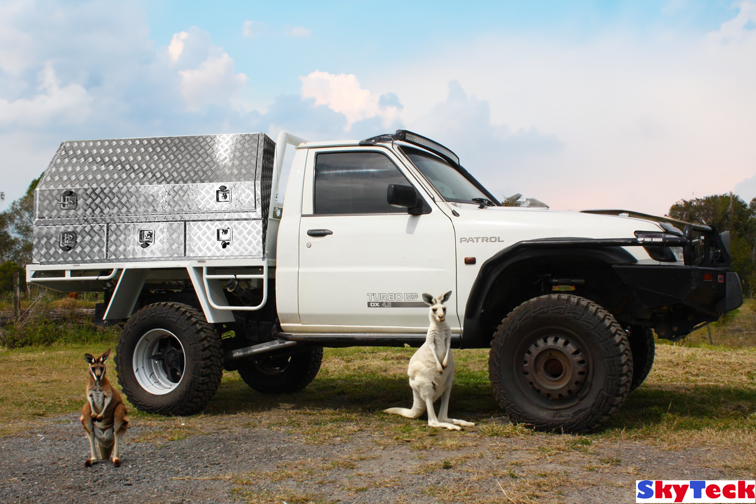 (Half Open) 170cm Aluminium Tool Box UTE Trailer Storage (3 Drawers + Adjustable Shelf)