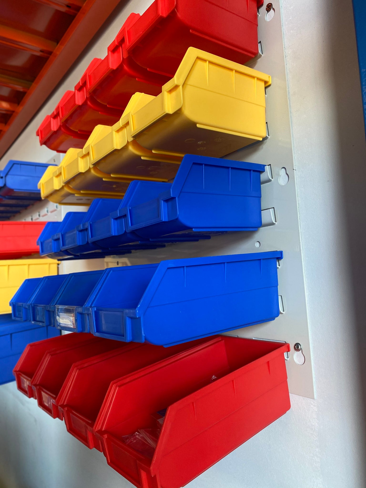 20 Storage Bin Wall-Mounted Rack Tools Parts Garage Shelving Organiser