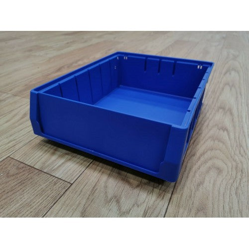 BLUE PLASTIC STACKABLE SPACE SAVING STORAGE BIN PK3209